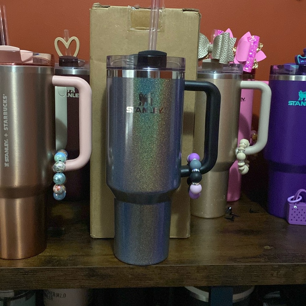 Stanley Glitter Tumbler with Handle